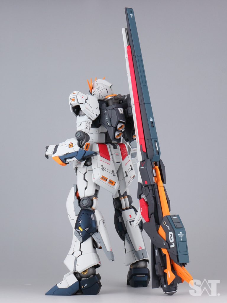 RG RX-93 ffνガンダム–3枚目/制作者：SAT