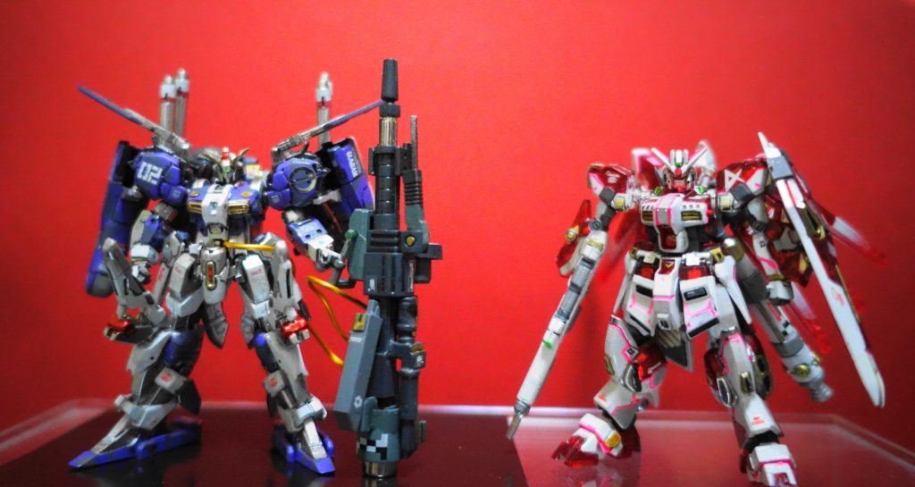 オダイリサマとオヒナサマふたり並んですまし顔です。