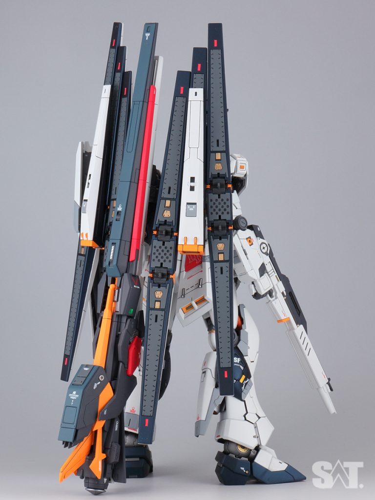 RG RX-93 ffνガンダム–5枚目/制作者：SAT