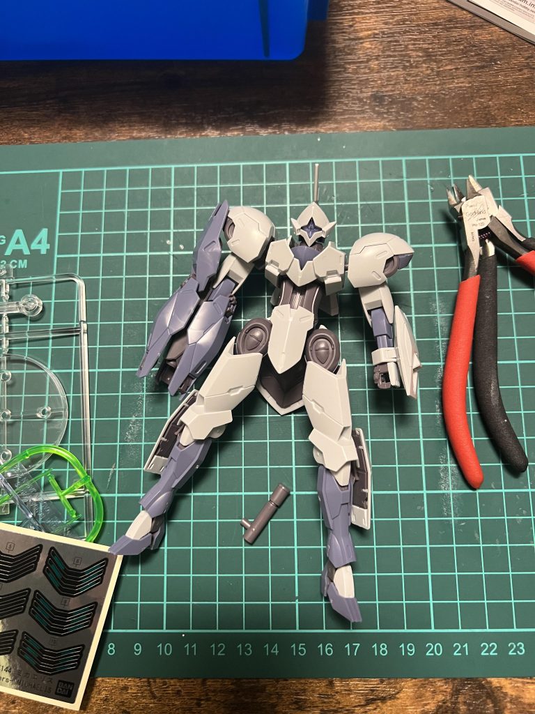 パチ組みです非常に作りやすかったです