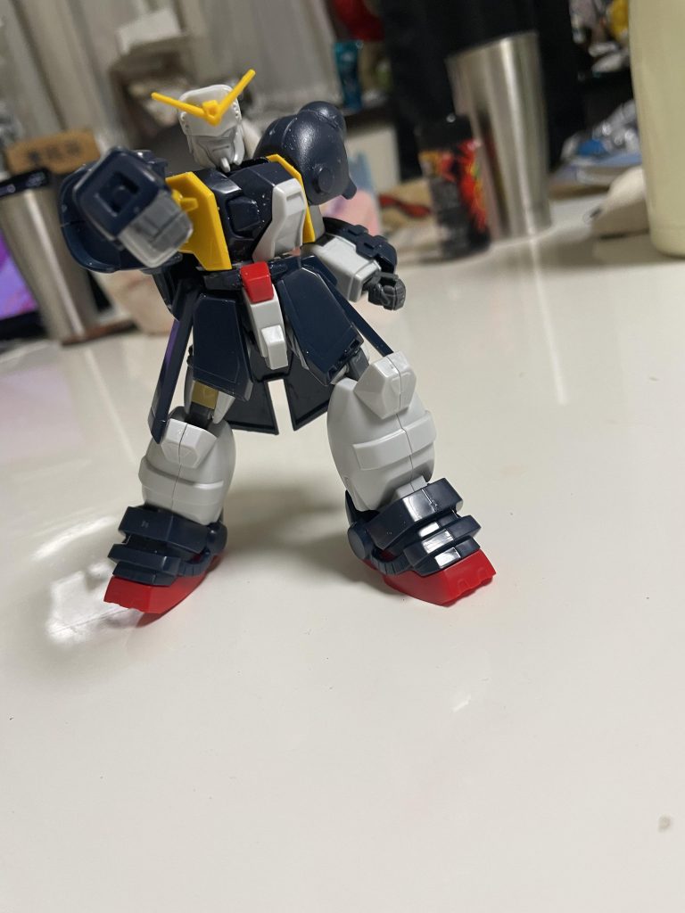 腰ロール、太ももロール追加でこのくらいは動きます。