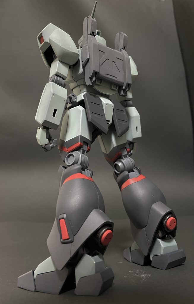 最も手の入ったバックパックですが、プラ板でスクラッチ（製作ストーリー参照）で、設定通りのギミックを再現しました⬇︎