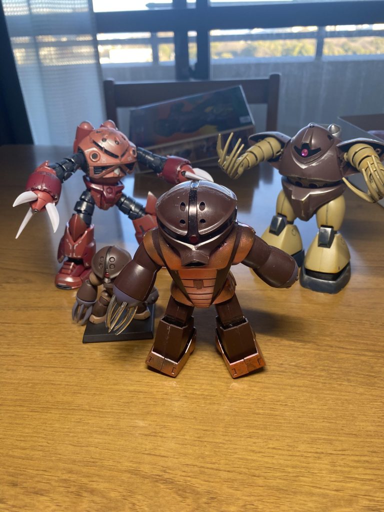 水泳部集合しました。いつかゾッグも作りたいです