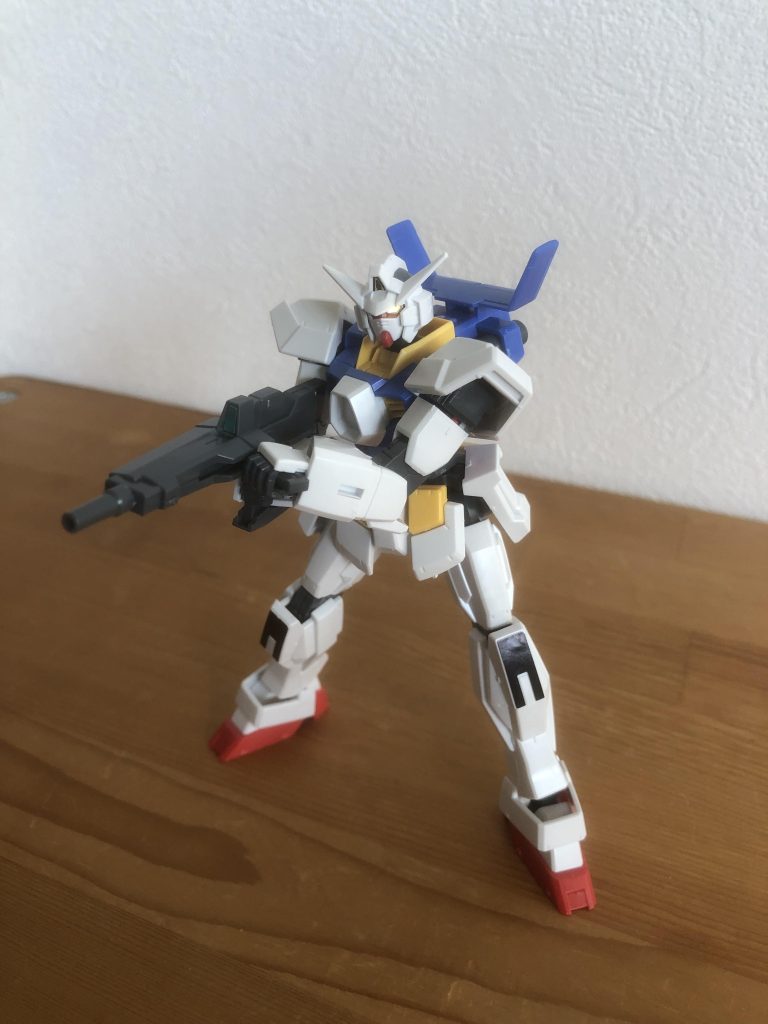 説明書では余剰パーツ扱いされてるドッズライフル。組み立て方が記載されてないので少し苦労しました。