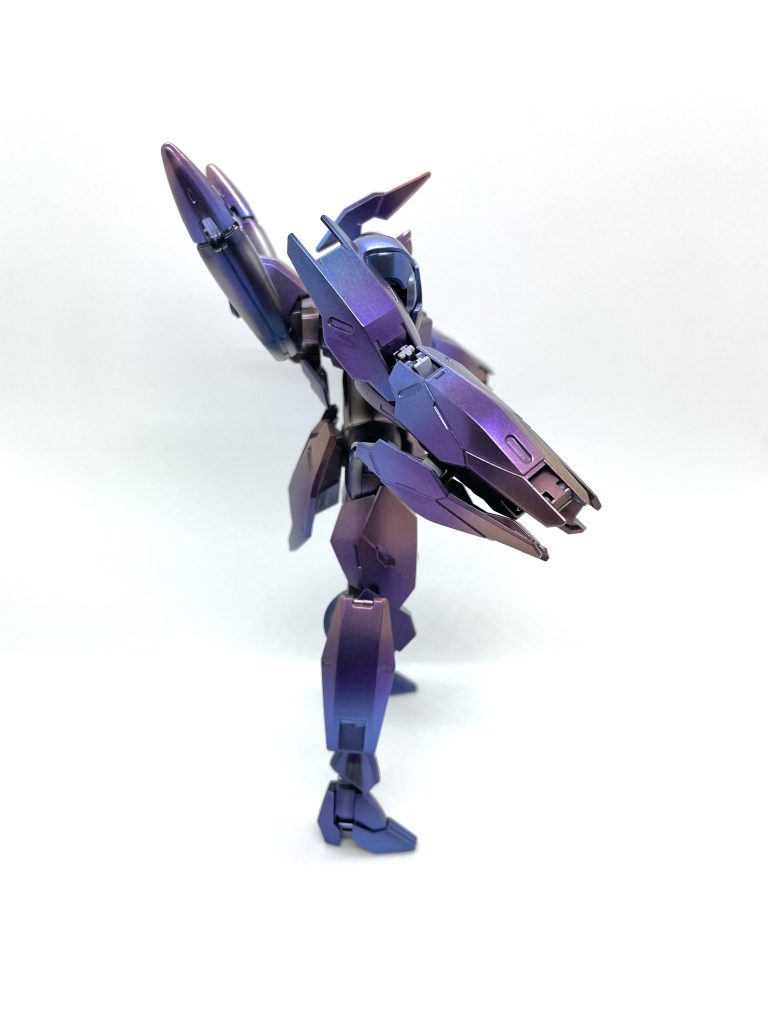 バックパックはペギルペンデのものを拝借。配色のモチーフは子供がやってたポケ◯ンのソウブ◯イズをモチーフにしています。