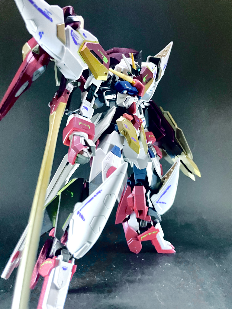 カイゼルガンダム–4枚目/制作者：sino