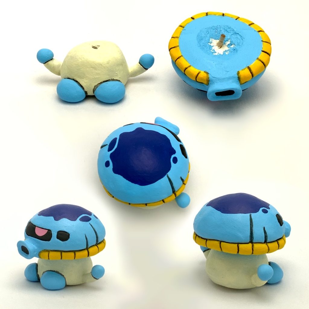 ●各面軽い紙粘土で作ったよ！可動部は首だけ！