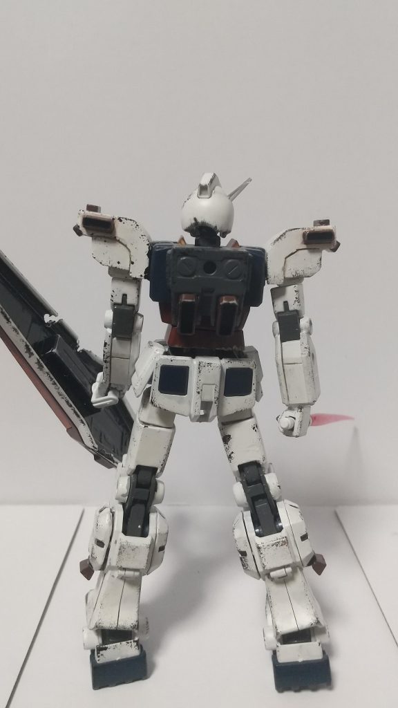 最後に後ろ姿を。ご覧いただきありがとうございました。