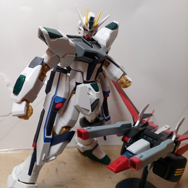 アステラストライクガンダム+ツインクスィフィアス3レールユニット