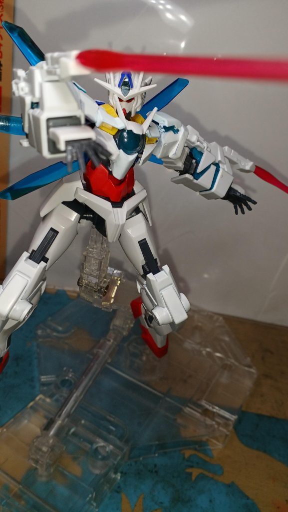 タイムラインの歪みが発生、それによりエルスの母星に旅立ちエルスと融合した機体、エルスクアンタ、ニュータイプデストロイヤー、通称NT-Dを持つ機体、ユニコーンガンダム、この二機が融合したことにより未知数の戦闘力を持つ機体、エルスホープクアンタが誕生した。