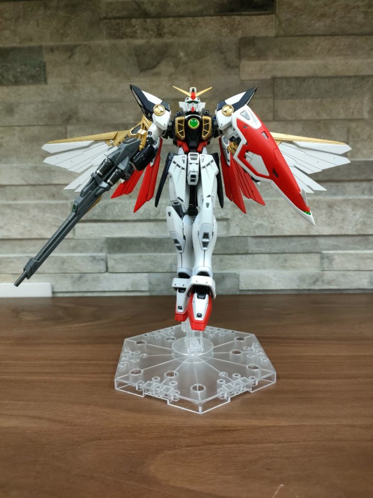 幼い頃の記憶で何か格好いいイメージでしたが、ここまでやられ放題だったとは🥺しかし、デザインはやっぱり好みです。