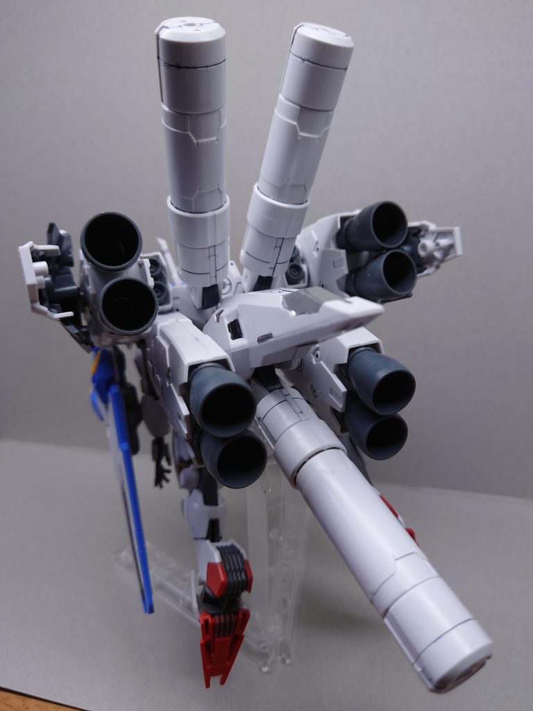 後ろからの写真ブースターの密度よき大型ブースター一杯でこれならファラクトに追いつけそうですね。