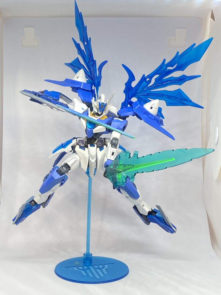 一気に敵に切り込みましょう。