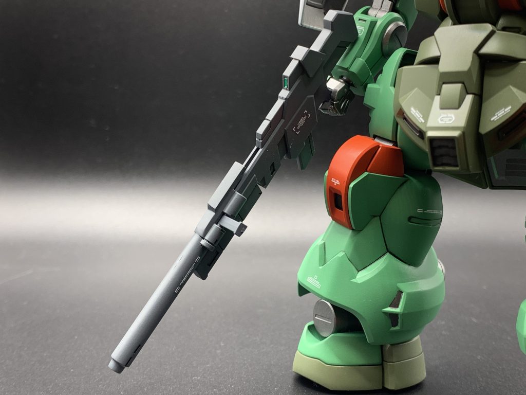 武器はジャンクパーツを使用して、ロングバレルにしてみました。