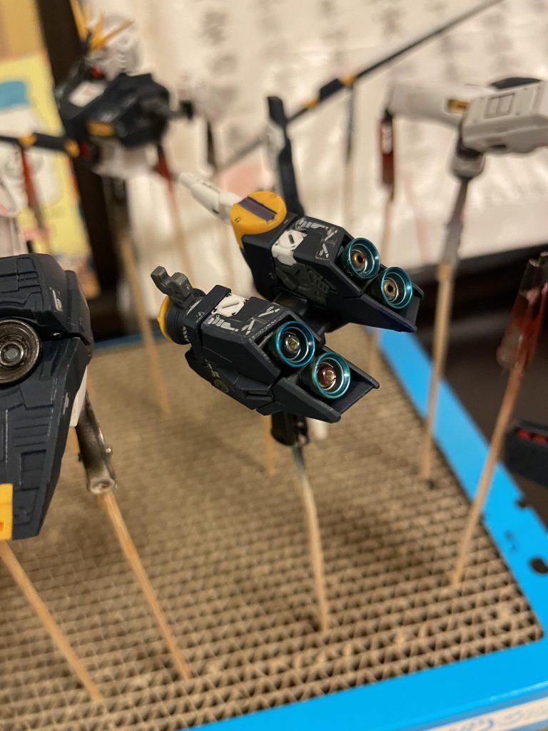 バーニアの中が寂しかったので、100均のビーズ埋めてみました✌️