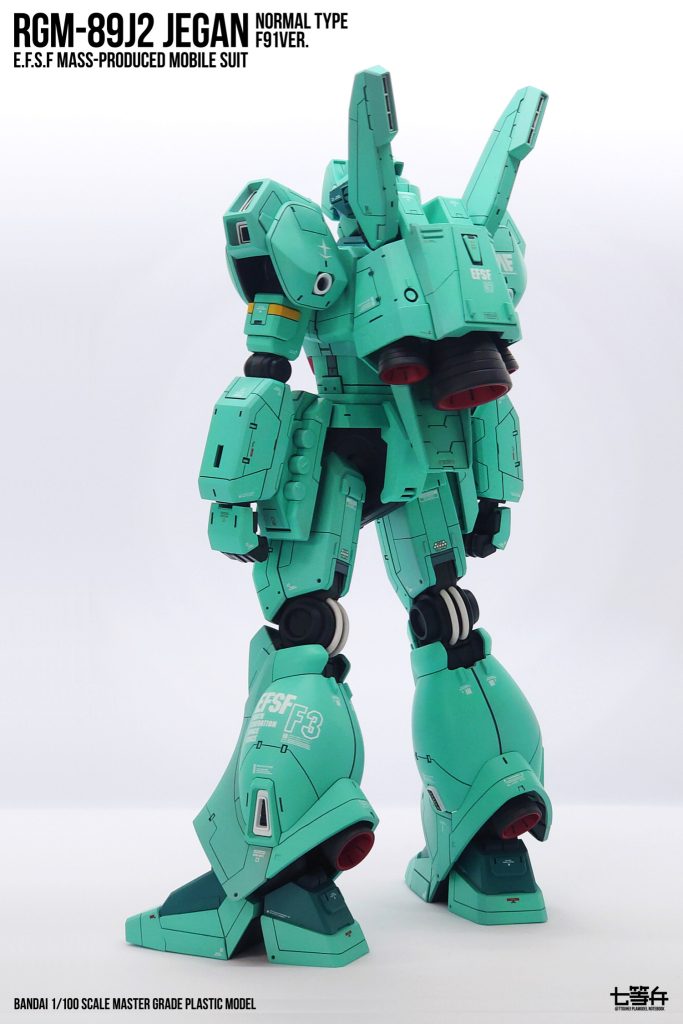 追加アーマーは取り外せるようにしました。