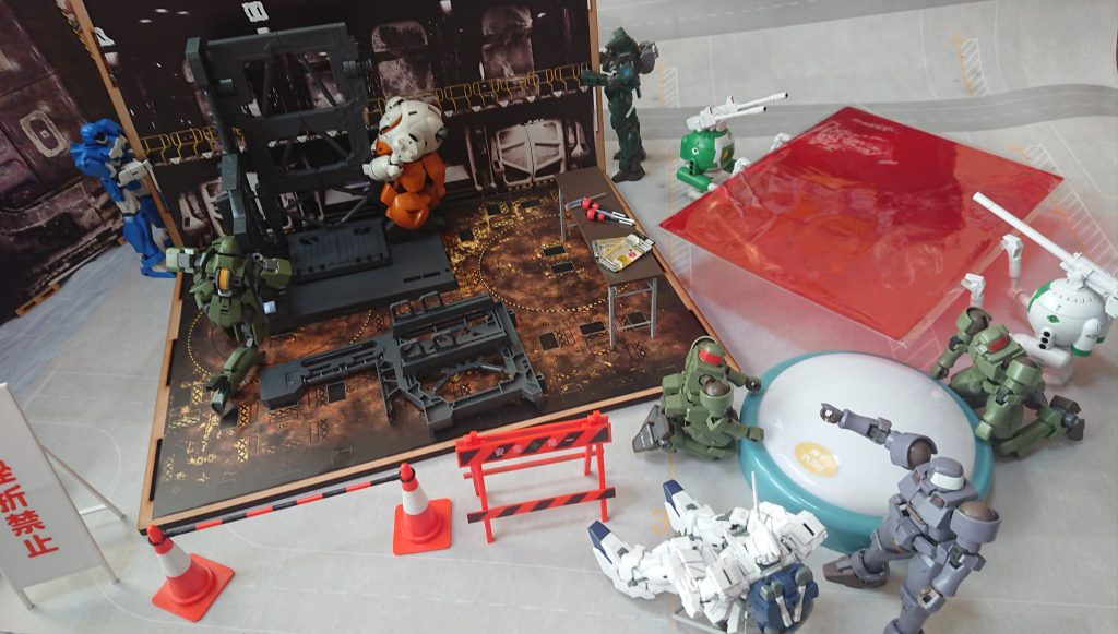 HGUC 1/144 RX-0 ユニコーンガンダム ユニコーンモード–3枚目/制作者：黒井 響介