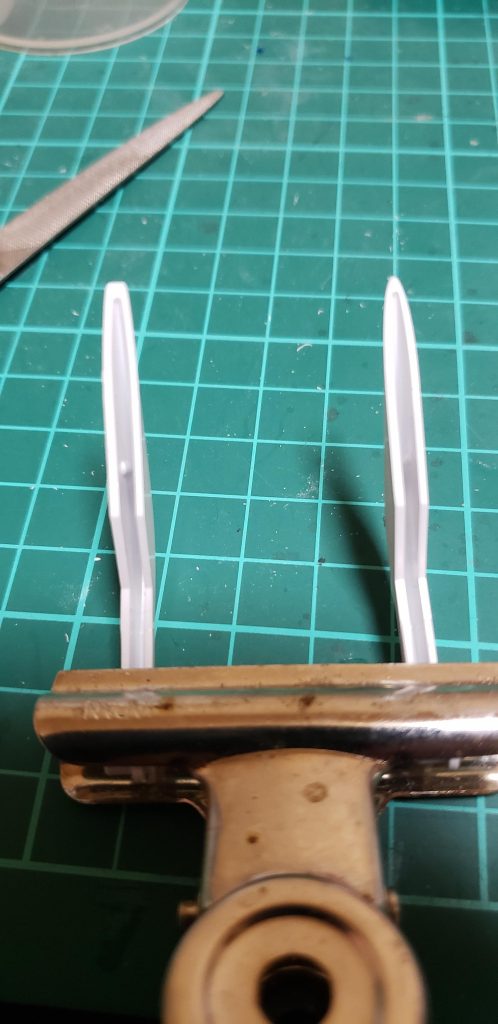 今回の加工は羽のシャープ化のみで本体はモールド掘り直しのみで手を加えてません。