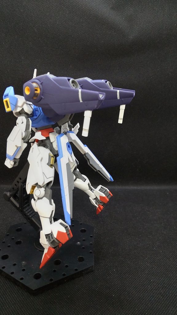 サーベル収納も出来るのは良いですね。