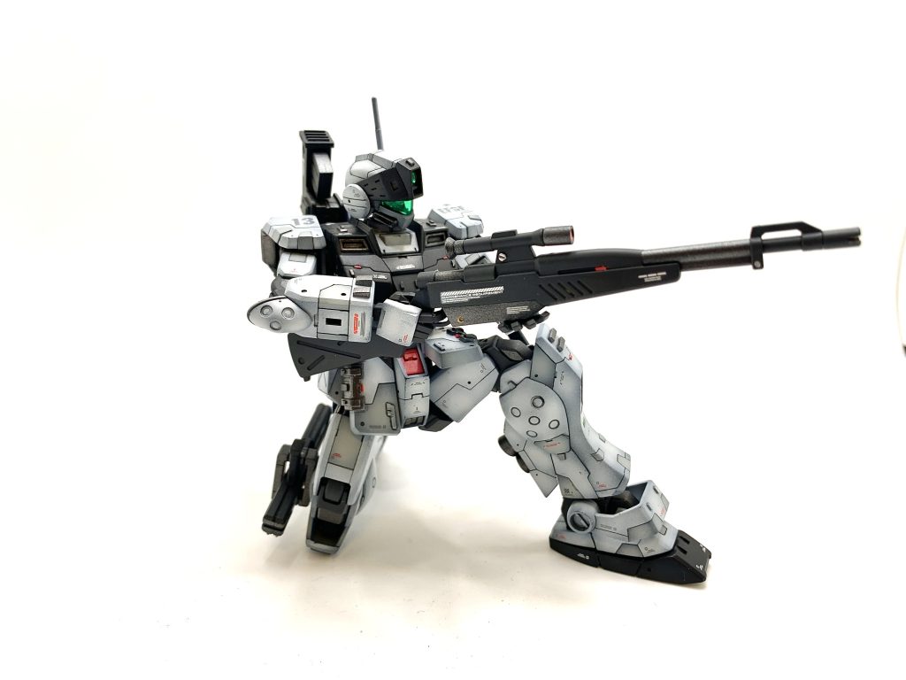 片膝立ちが自然に見えるように少しスタイル改修しました