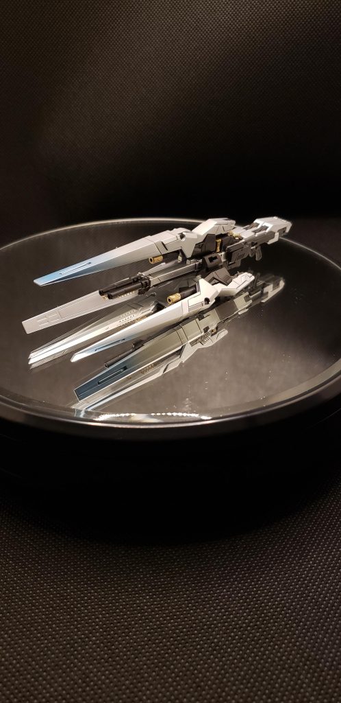 武器に関しては完成オリジナルアレンジの塗装です。