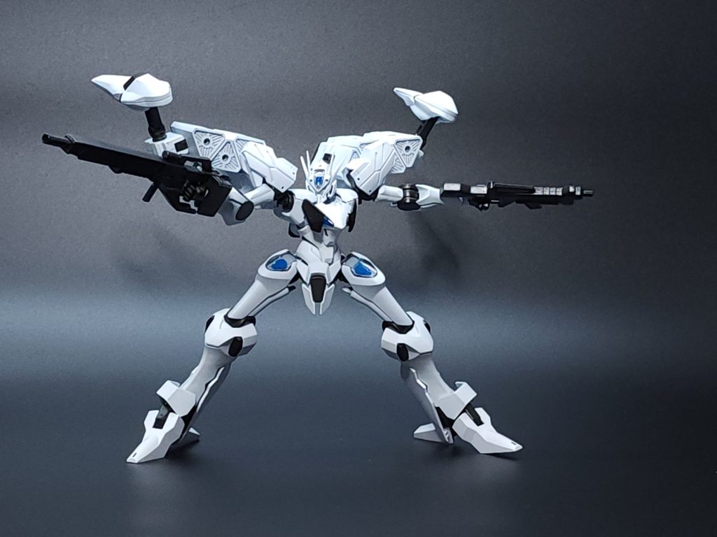 スピリット・オブ・マザーウィルの上で両手にライフルを構えてスライド移動しながら戦うプロモーション映像に当時興奮しました！