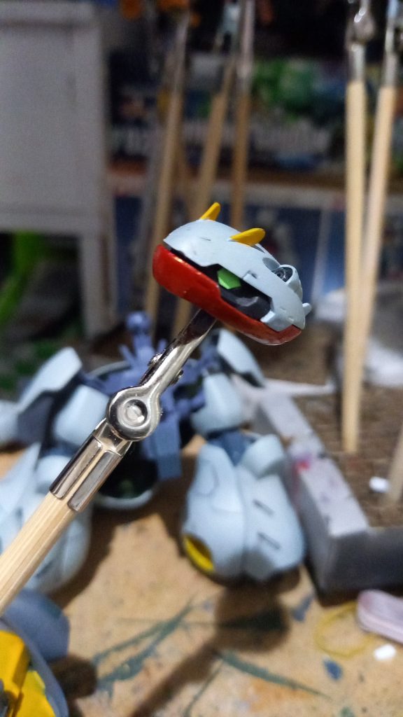 ツインアイは大きく改造