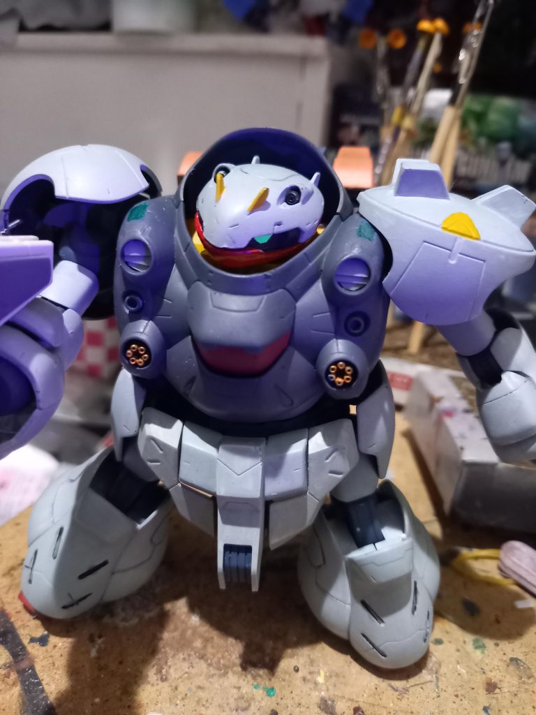 ガンダムマーカー蛍光グリーンで目が光る