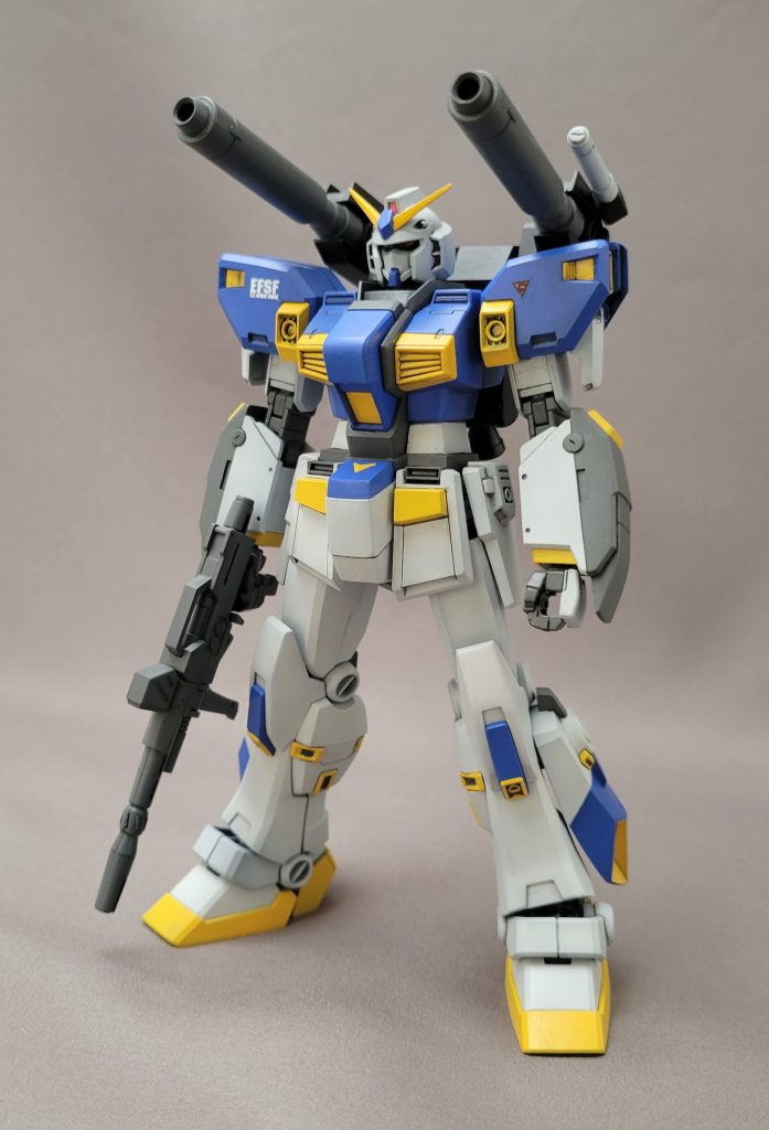 改修点としては腹部や脚部にプラ板を張り付け少しだけ太らせました