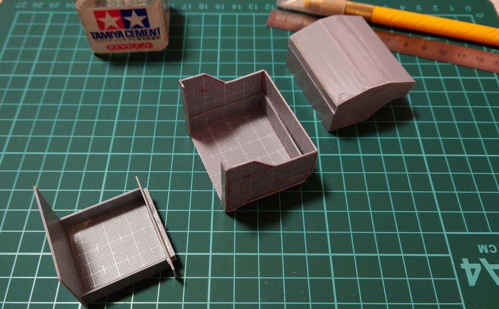 プラ板からトランクになるまで②