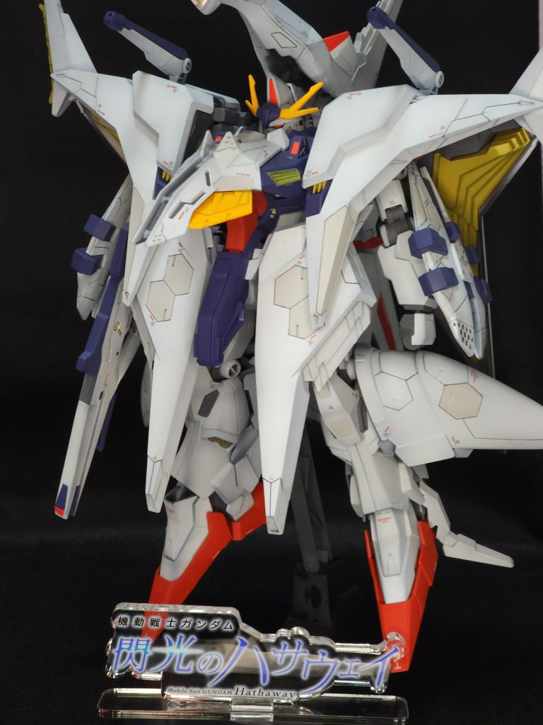 届きたてのアクスタと大きくて(ry