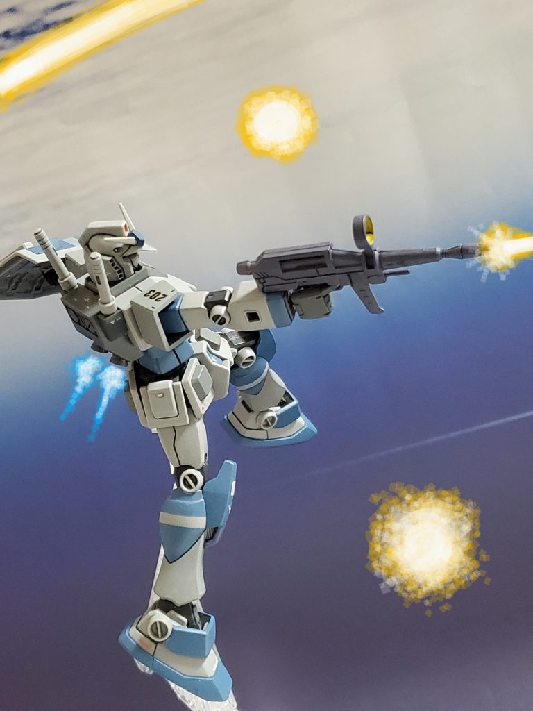 『次こそは、あのエースに勝つ💪❕』という強い思いを抱いて戦場に立つハインツ・ベア中尉は瞬く間に戦績を挙げ、エースパイロットにのしあがっていく…🎵