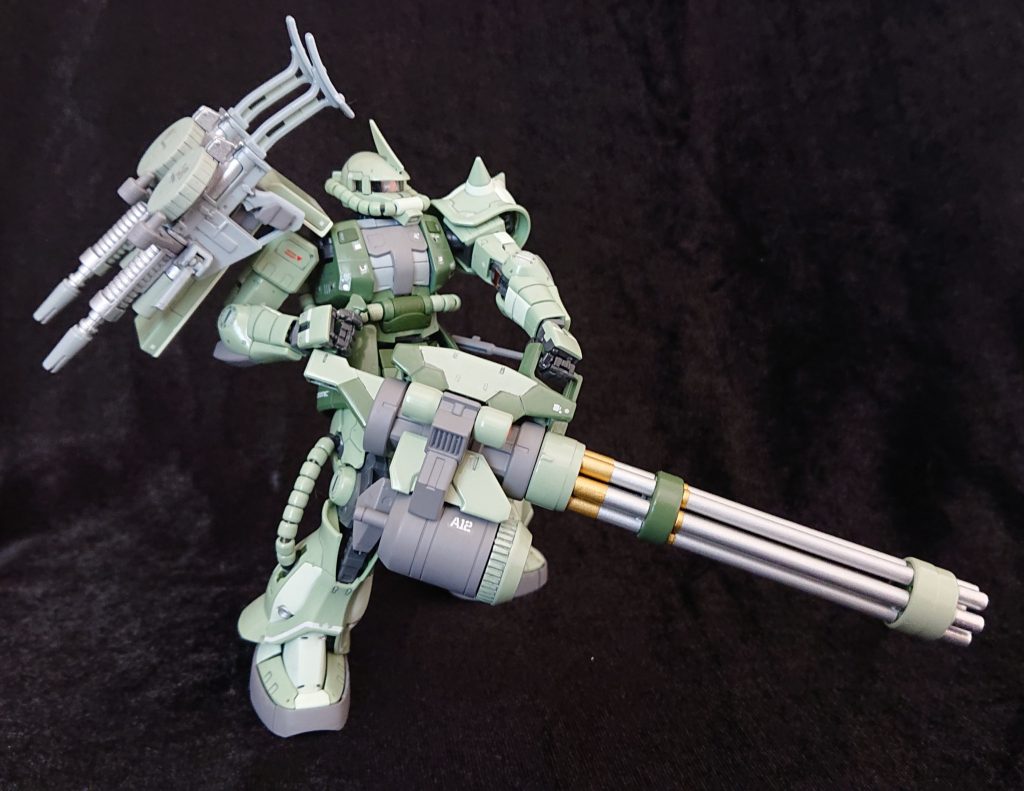 結果、武器も本体と同カラーでいけば、結構違和感ないと思う。ことに気づきました😊