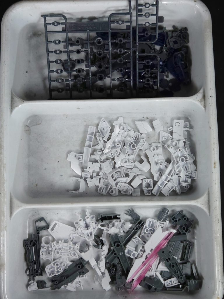 1dayユニコーン(量産型)–2枚目/制作者：やっすおう