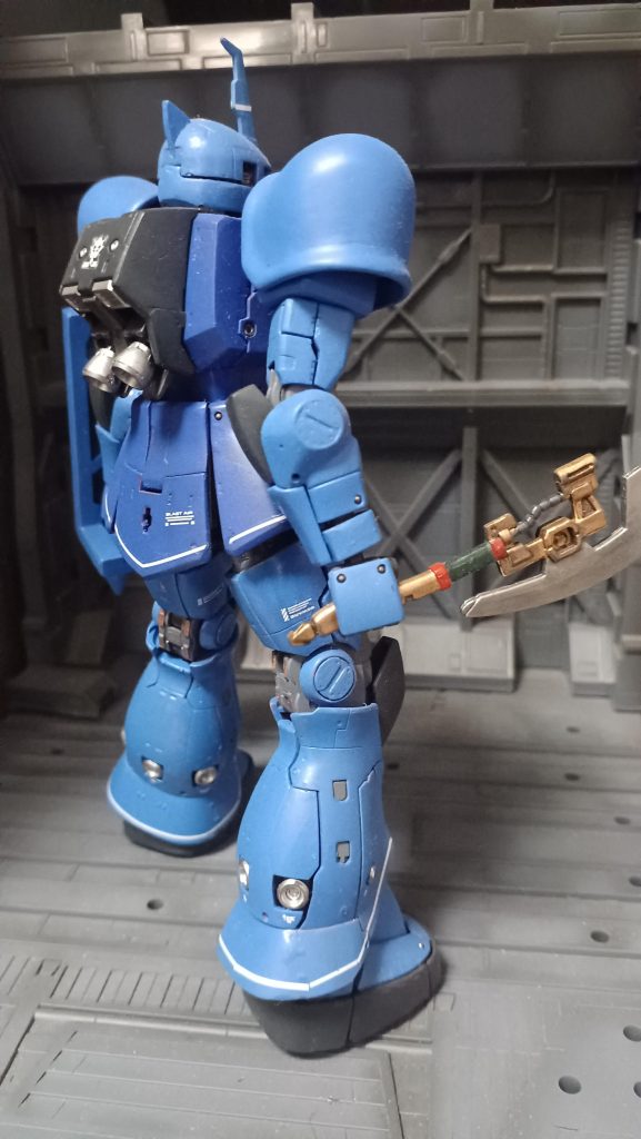 MS-05Bランバ・ラル専用ザクⅠ–4枚目/制作者：みっつ