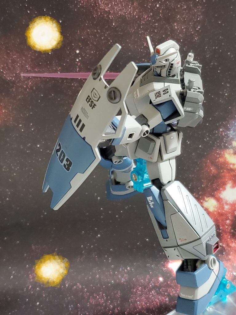 G-3は武器を失い、破損したアーマーをパージして再び対峙する👊✨次の一手が最後の攻防になると感じるハインツ・ベア中尉❕