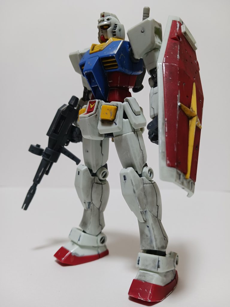 光の当たり具合が悪くて、顔がはっきり見えませんが、イケメンですね~👍️私も作りたくなりました!