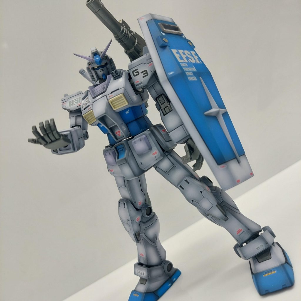 パープルグレーとライトブルー系の組み合わせが何となくダークヒーローな感じがして好きなんですよね🎵