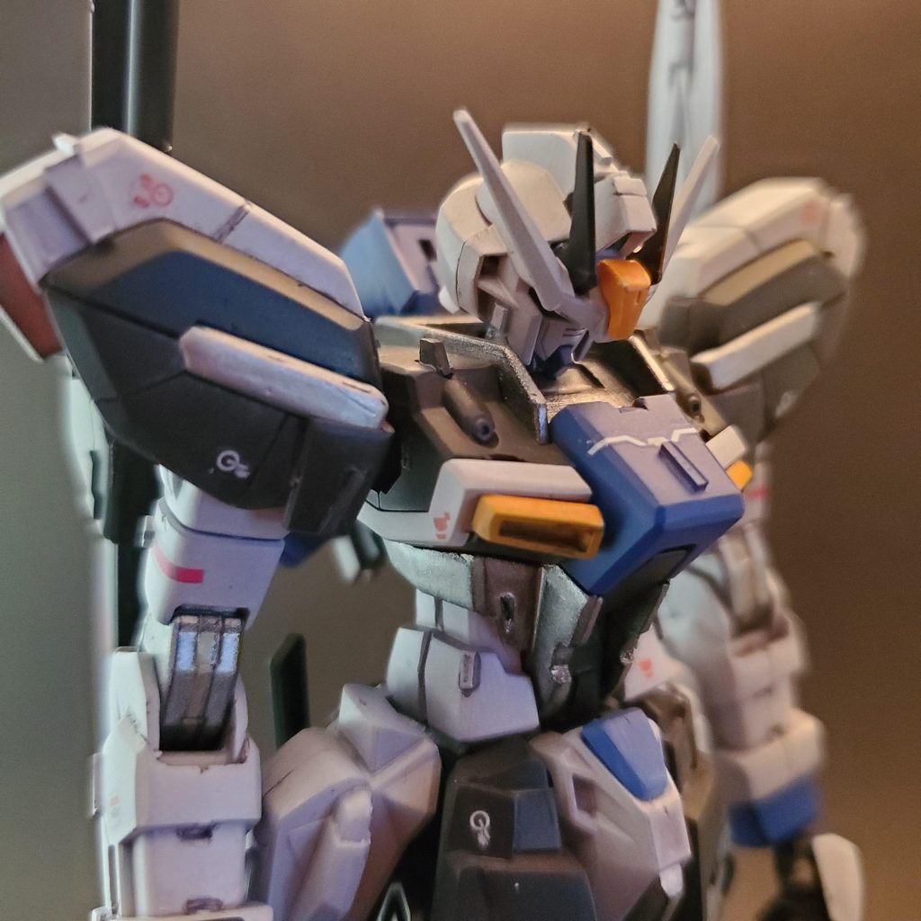 プラ板で　各所飾りつけ　色味はデュエルぽく仕上げました。