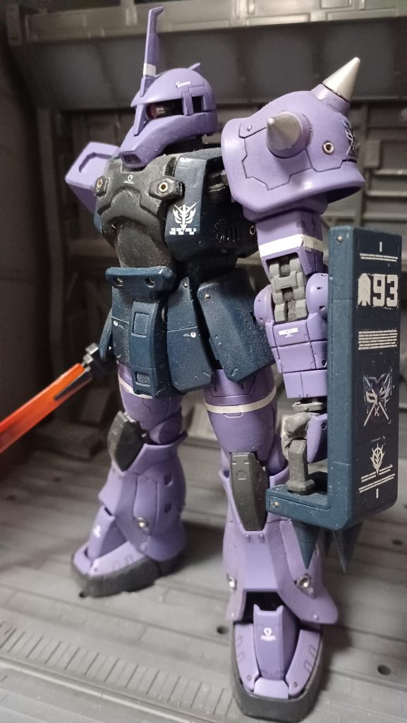 MS-05Bエリク·ブランケ専用ザクⅠ–2枚目/制作者：みっつ