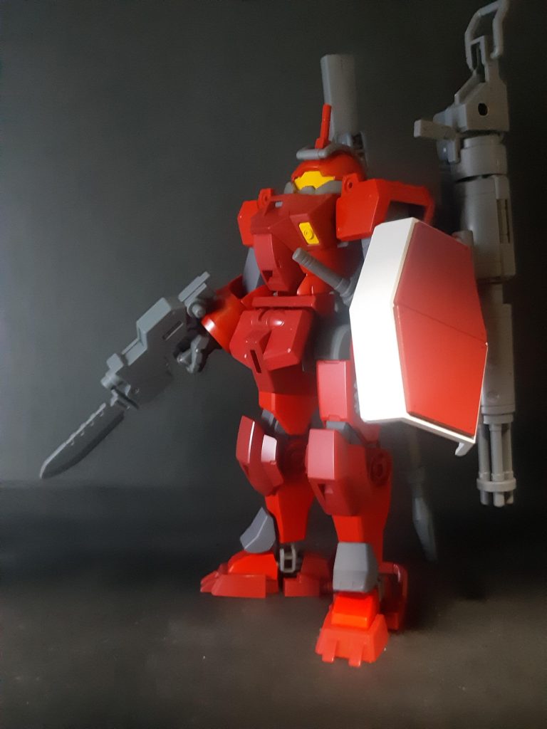 ガンブレイドは拡張パーツセットのコンバットナイフを使用。