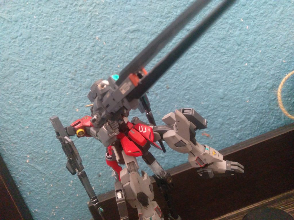 Here the GN lightning rifle is in its burst mode. The barrels are exchanged and this one allows for bigger, more widespread beam shots. Also attached are 2 GN assault rifles. These rapid fire rifles are mainly used when and if the lightning rifle is out of commission 