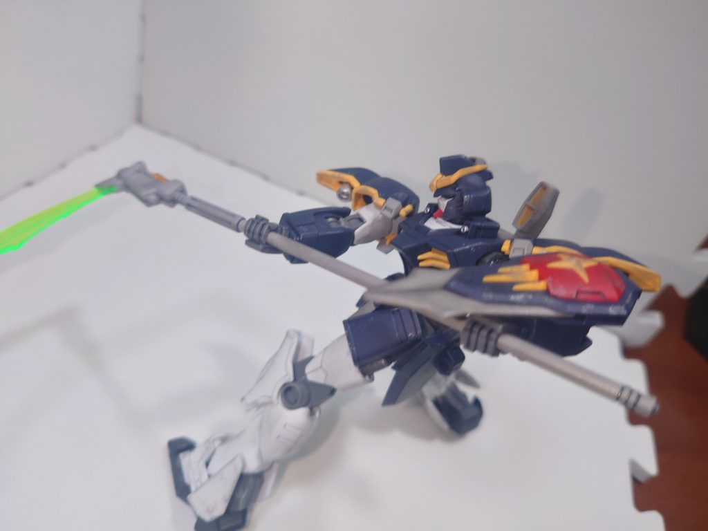 ビームサイズを振りぬいたポーズ