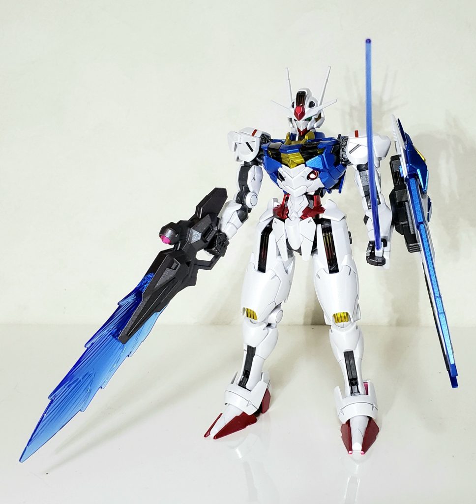 白 :成型色の上から Mr.クリスタルカラー(ダイヤモンドシルバー)。パール感はまずまずだけど…手抜きですね^^;