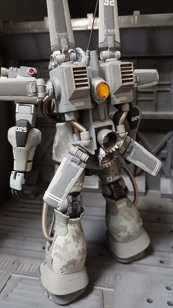 MS-06E-3ザクフリッパー–5枚目/制作者：みっつ