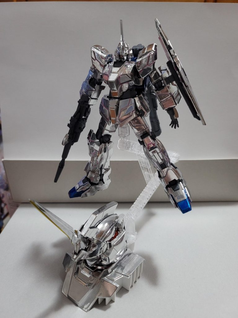 HGUC100からビームマグナムを借りてようやく武装が揃いました（マシンガンは...まあ仕方ないか）