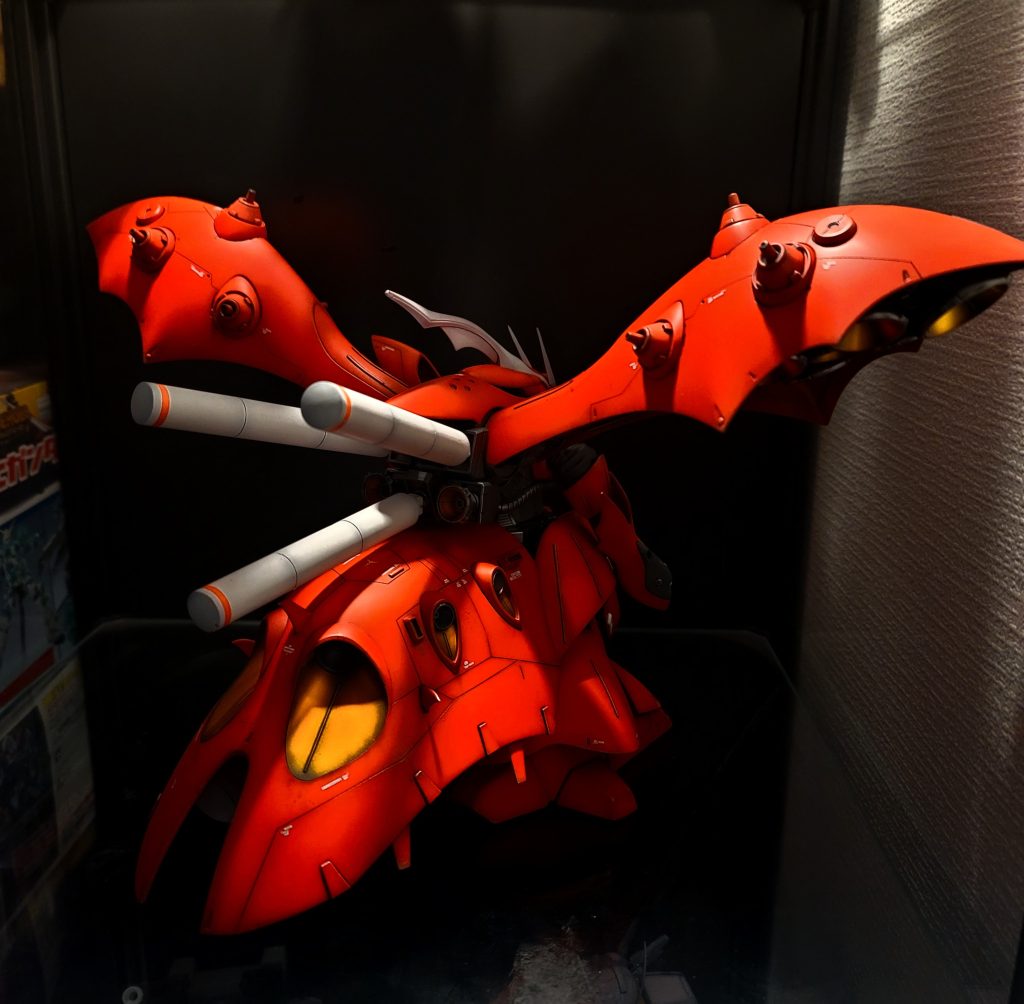 バックショットリアアーマーが工作的には一番いじりました。某ガレキのフィンがカッコ良かったのでイメージ真似てみました