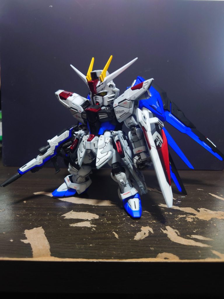 今どきのSDはこんなにシュッとしてるんですね⤴️