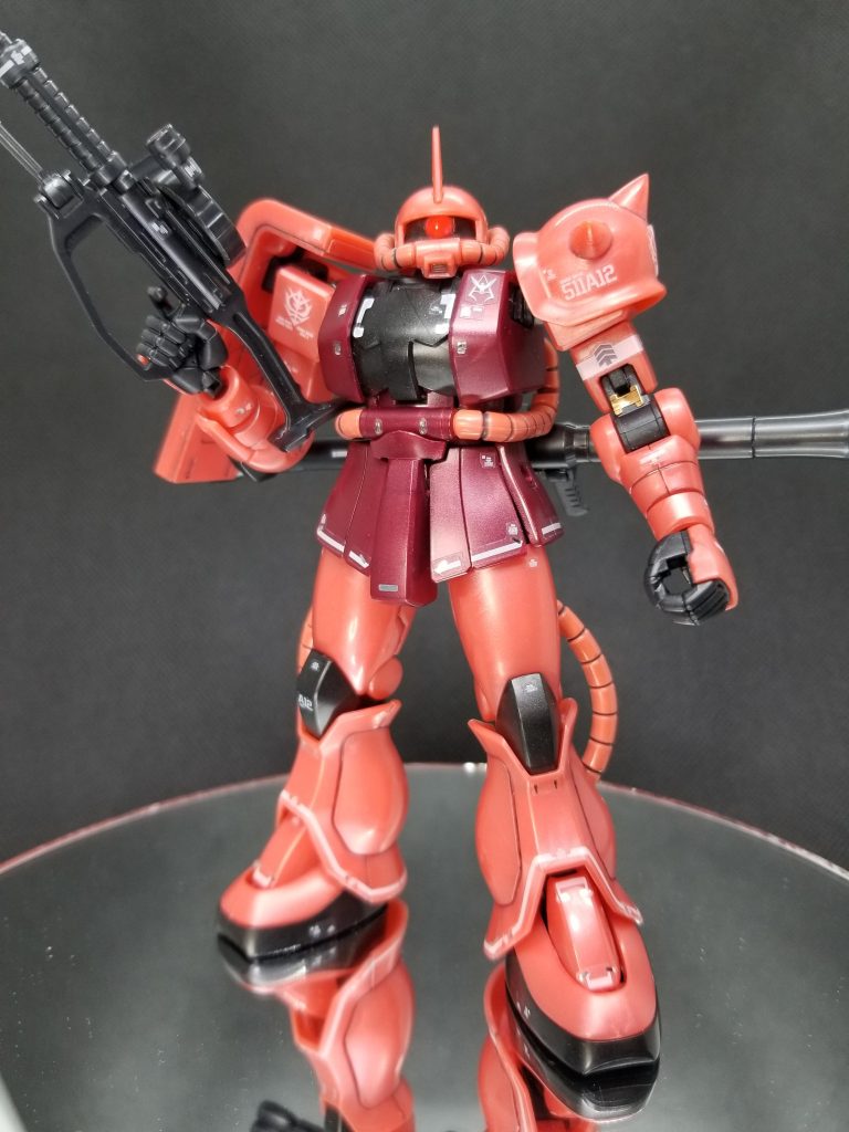 今回もHGにRGのデカールを使用しましたが、水転写式デカールが苦手な人には手軽にディテールアップできていいんじゃないでしょうか?全塗装、組立だけがガンプラの楽しみ方だけじゃなく色々触って色々ポージングしたりするのもひとつの楽しみ方だな~って再確認しました🙆