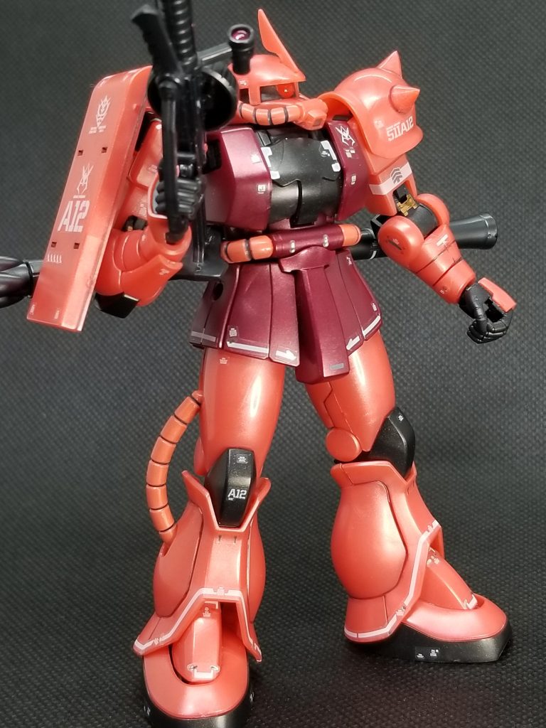 右向きショット。お気に入り👍あ、ここでも太ももにパーティングラインが残ってるのがわかると思いますが、これも触るとつるつるなんですが、消えないんですっ😭💦💦メタリック成形色仕上げの宿命ですかね?😅